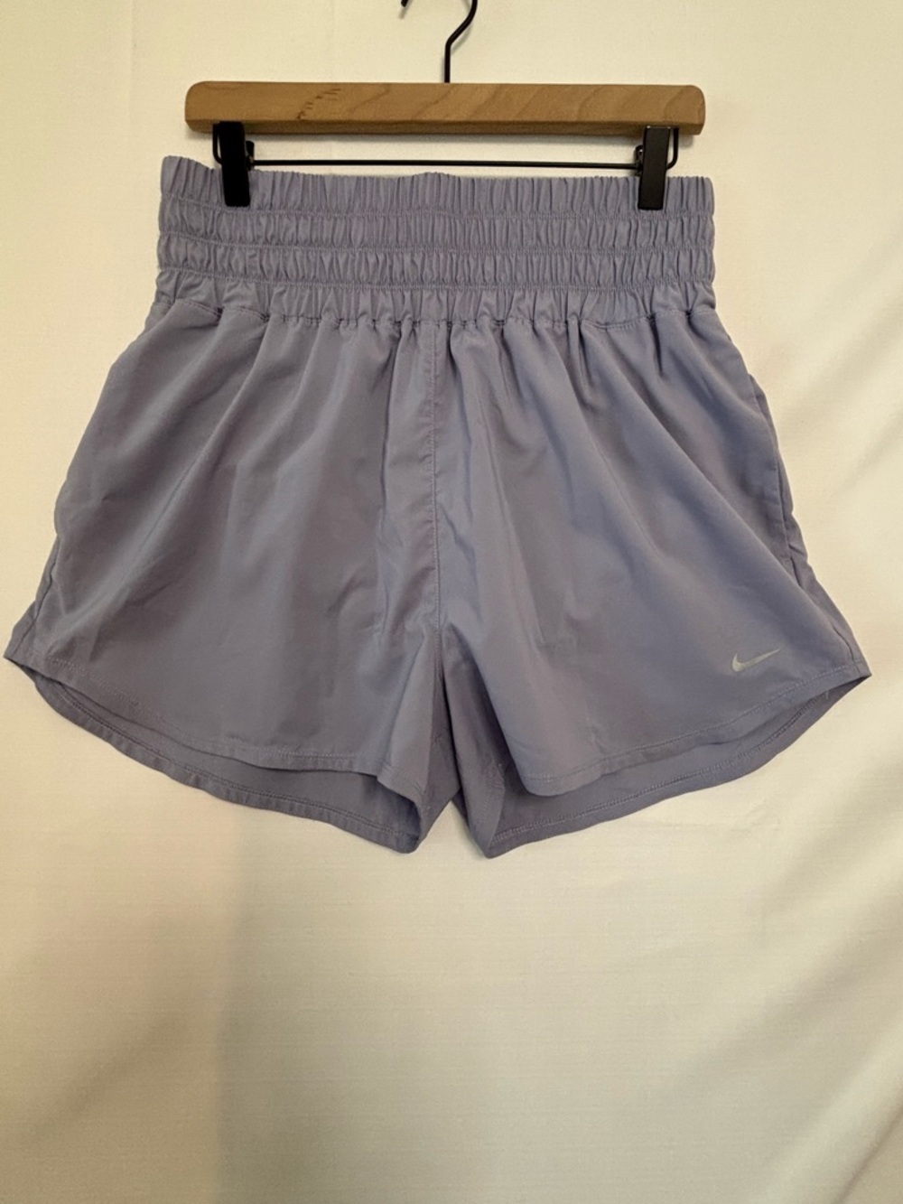 NIKE Lavender Dri-Fit Ultra High-Rise Shorts Size Large